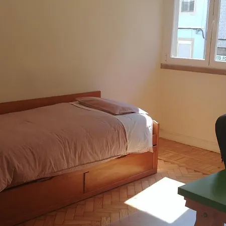 Bed & Breakfast In The Heart Of Lissabon